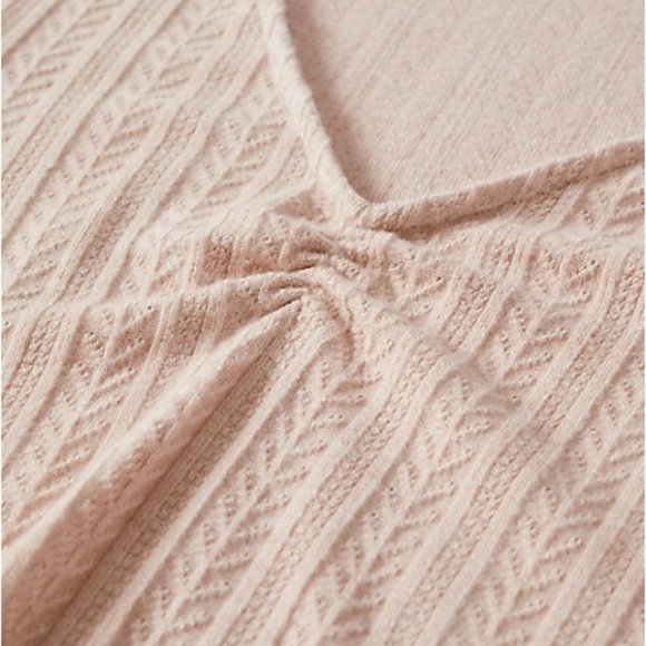 Blush Knitted Lettuce Edge V-Neck Top - Picture 5 of 7